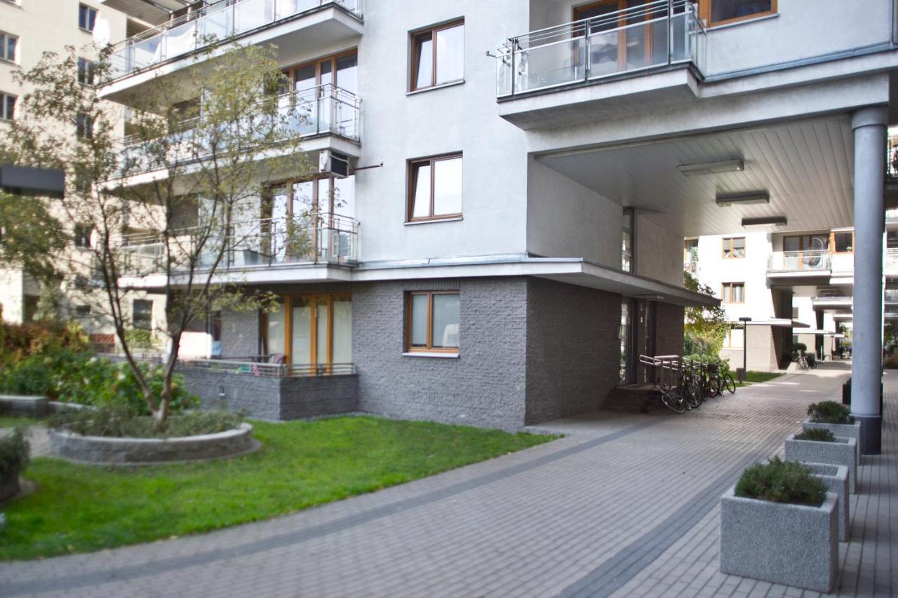 2 Bedrooms Bukowinska P&O Serviced Apartments Varsóvia Exterior foto